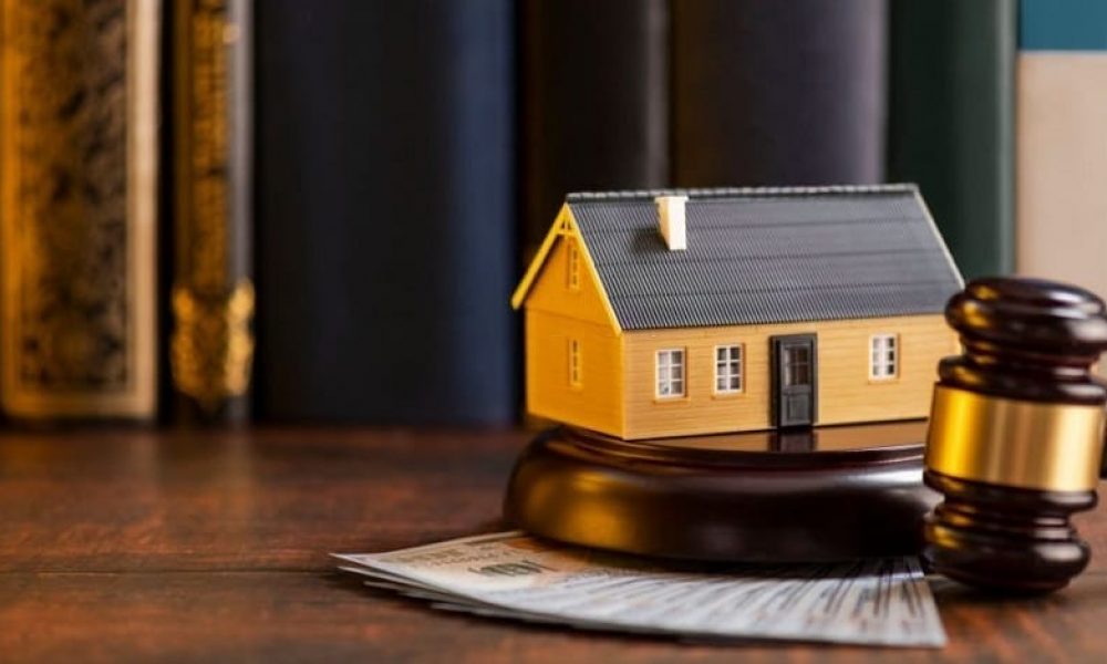 6 Reasons You Should Hire a Real Estate Attorney for Property Division